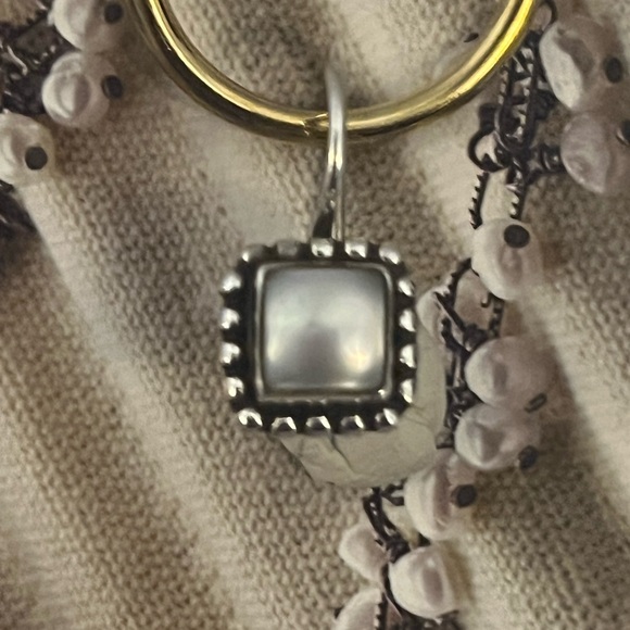 Silpada SINGLE Pearl Earring - Picture 2 of 7